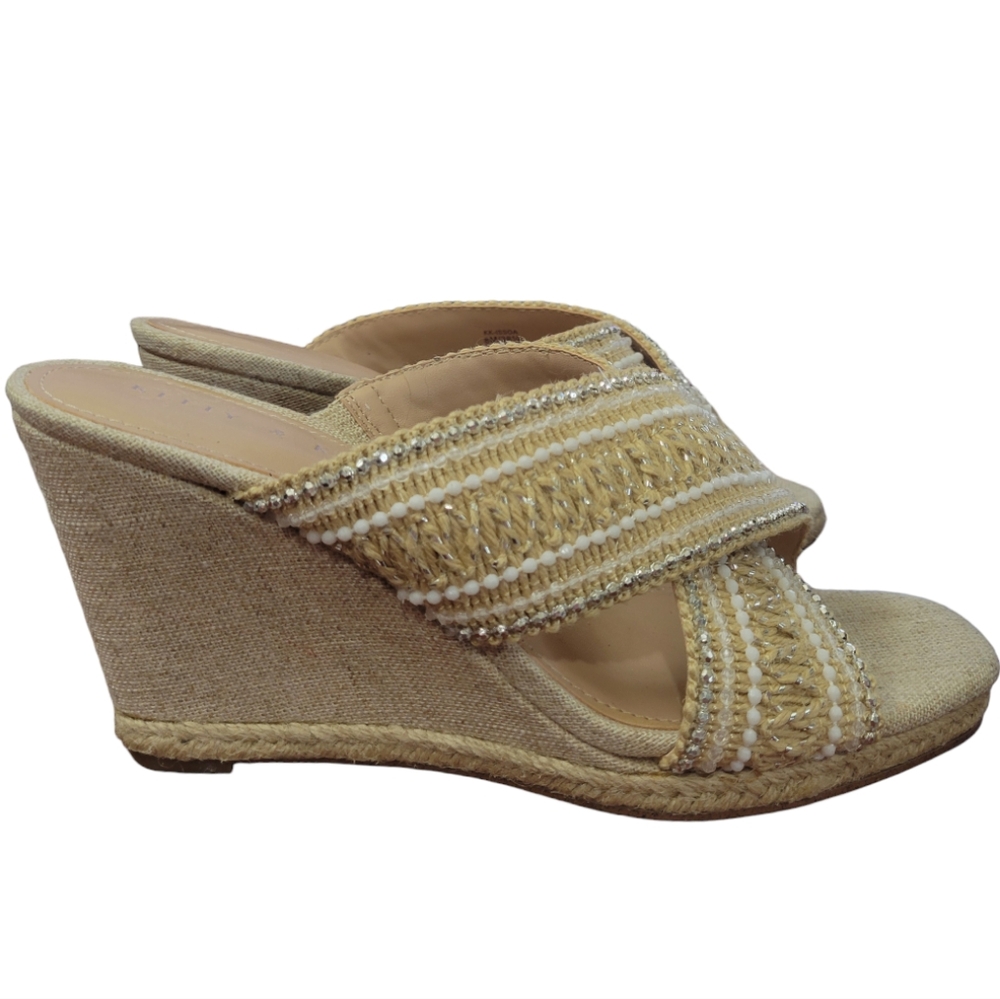 Kelly & Katie Wedge Sandals Size 8